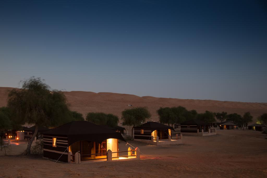 מלון Shāhiq Thousand Nights Camp מראה חיצוני תמונה